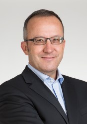 rs_portrait_laeuchli_3